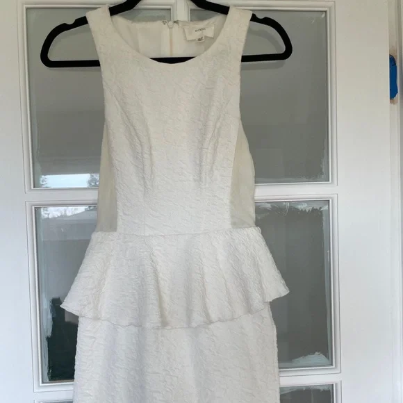 En Creme | Dresses | Ivory Peplum Dress | Poshmark